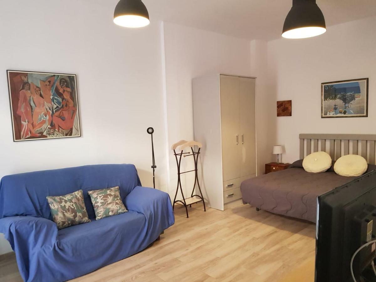 Estudio 54 Centro Аликанте Экстерьер фото
